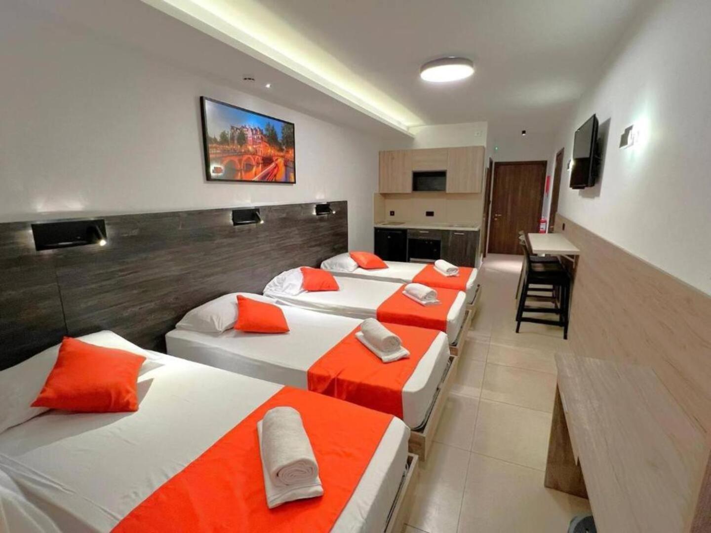 Saint Julian's Bayside A Apartments מראה חיצוני תמונה