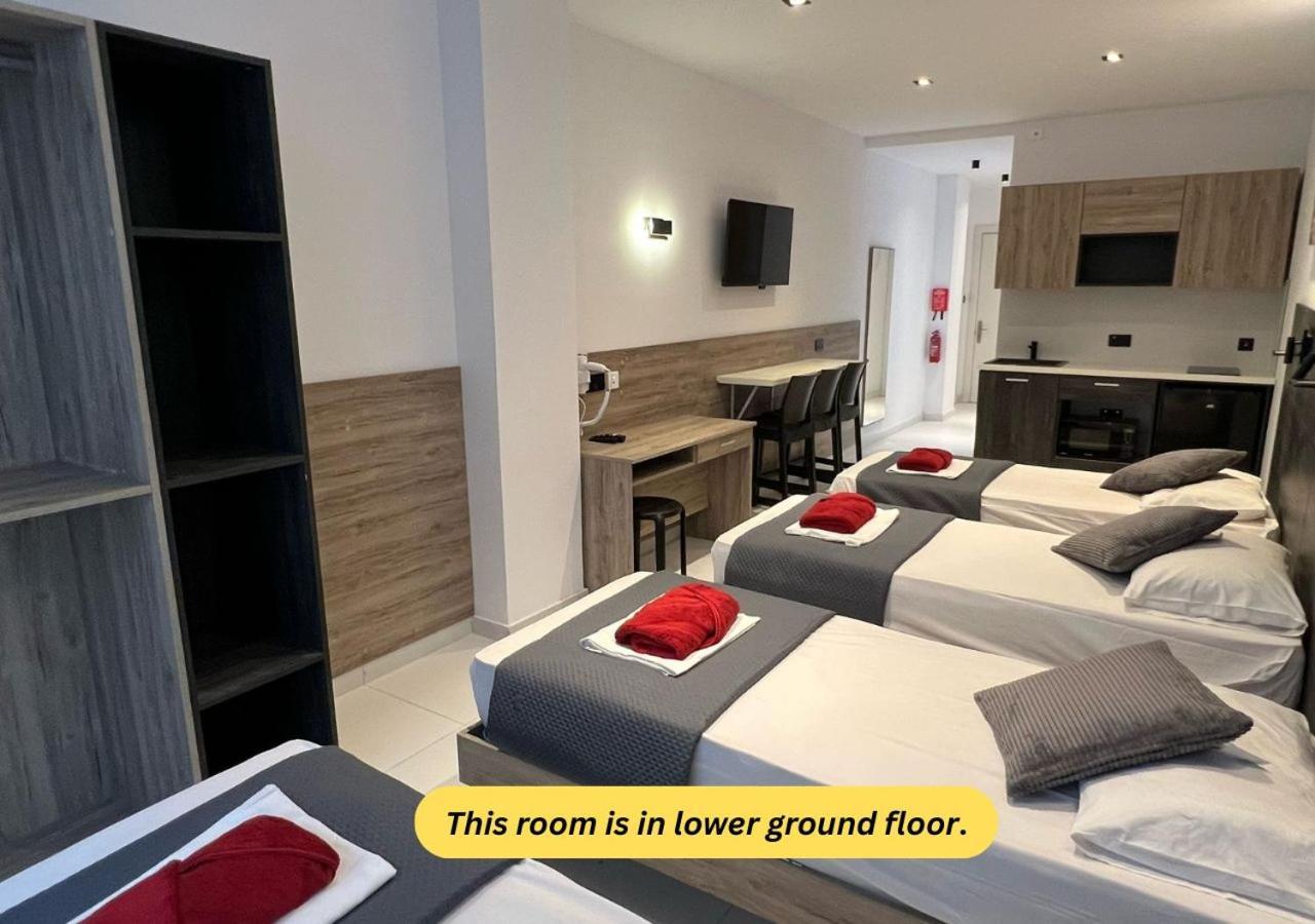 Saint Julian's Bayside A Apartments מראה חיצוני תמונה